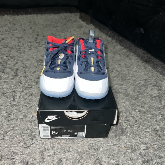 Nike Foamposite - Picture 1 of 3